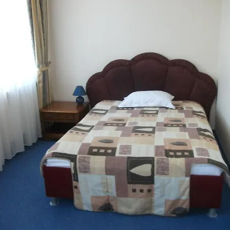 квеле Hotel Polyana (Transcarpathia)