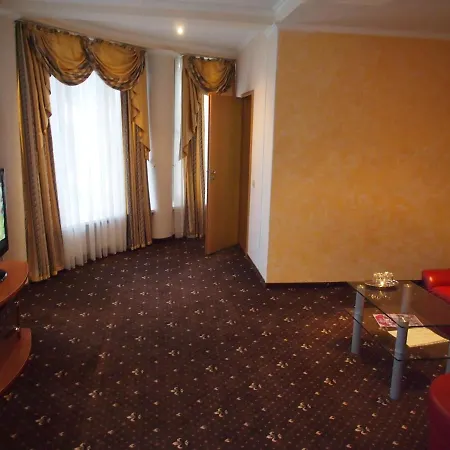 квеле פוליאנה