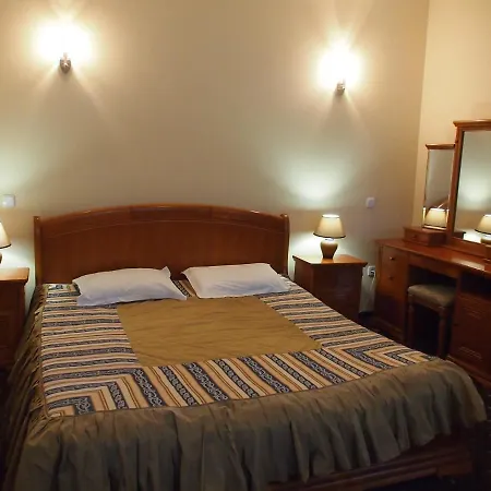 квеле Hotel Polyana (Transcarpathia)