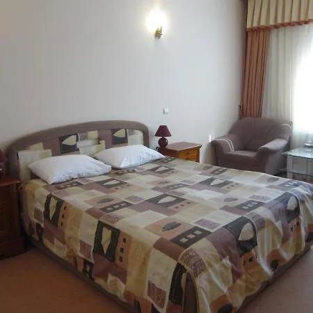 квеле 4*