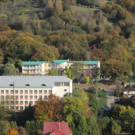 Hotel квеле Polyana (Transcarpathia)
