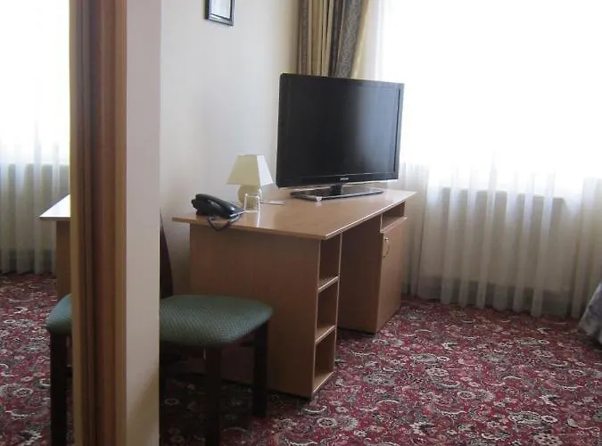 квеле 4*
