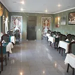 Hotel квеле 4*