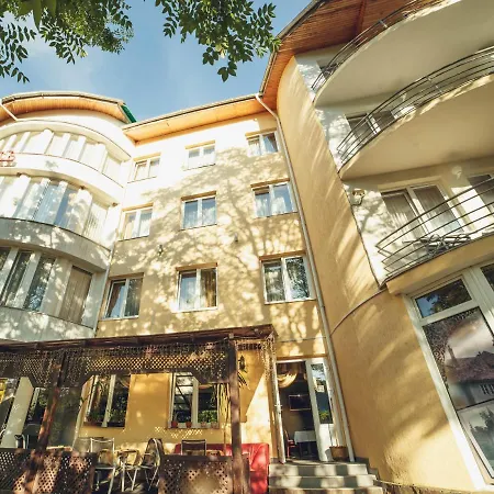 квеле Hotel