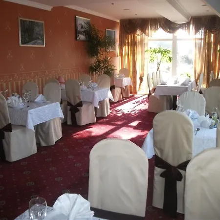квеле Hotel 4*