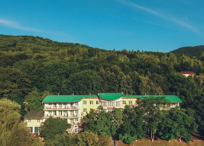 Hotel квеле