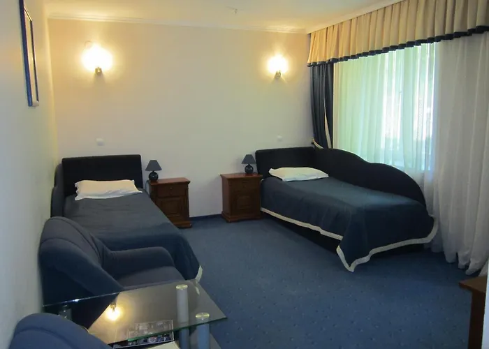 Hotel квеле
