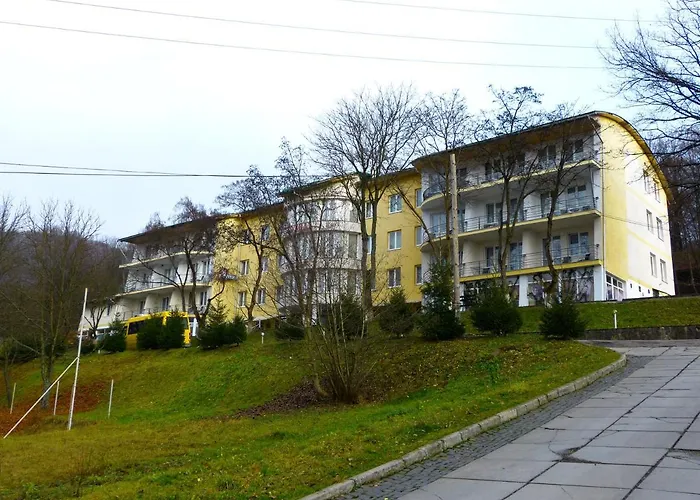 Hotel квеле 4*